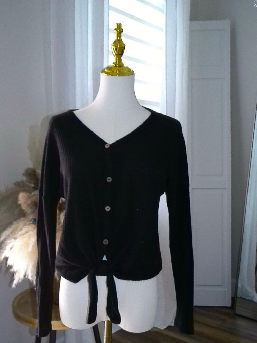 Love Mark Black Waffle-Knit Button-Front Top — S, Used - Good